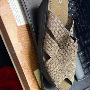 Bernie Merv bronze Lori size 9 worn once